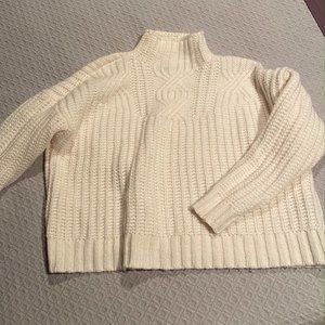 Chunky White Aerie Pullover Sweater - High Neck